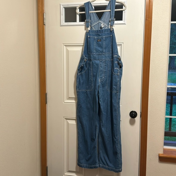 2/$15 VTG Jordache L/11-13 100% Cotton Womens Overalls, back Velcro poc - Picture 3 of 9